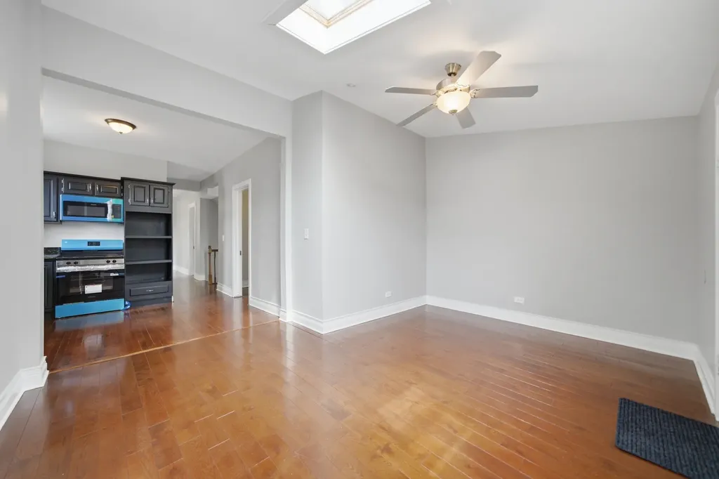 6245 South Damen Avenue Chicago IL 60636