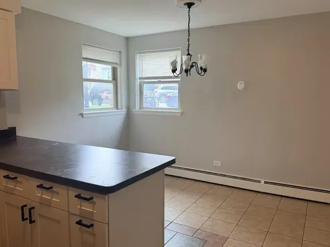 6151 South 76th Avenue Summit IL 60501