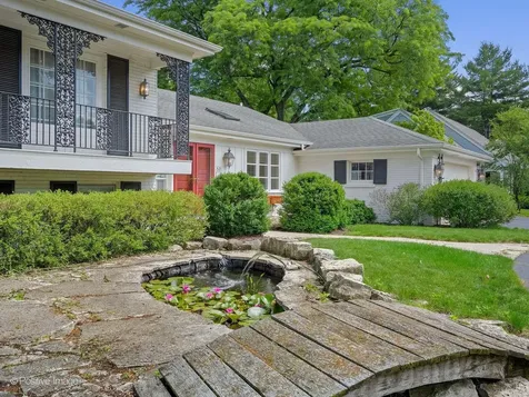521 Pamela Circle Hinsdale IL 60521
