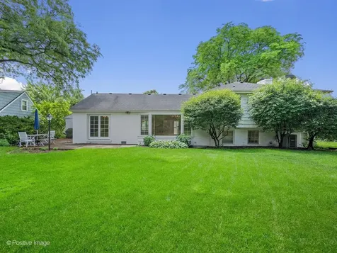 521 Pamela Circle Hinsdale IL 60521