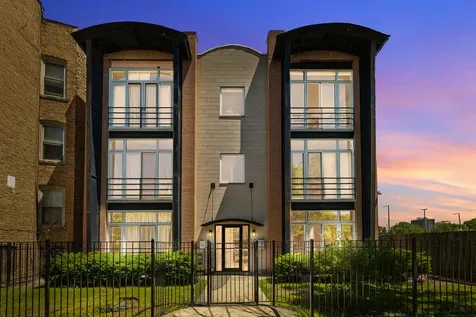 6225 South Kenwood Avenue Chicago IL 60637