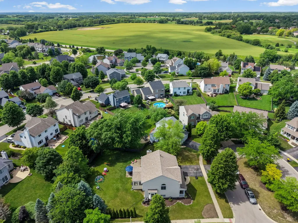 3600 Chadwick Lane Lake In The Hills IL 60156