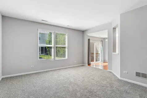 337 Devoe Drive Oswego IL 60543