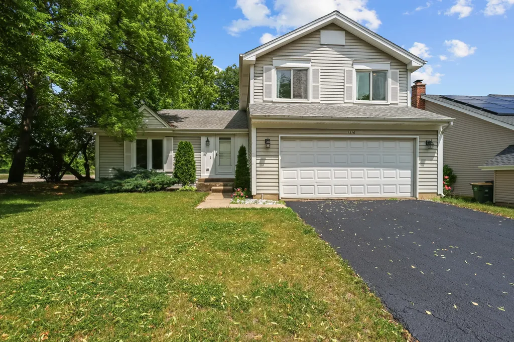 1316 West Meade Lane Arlington Heights IL 60004