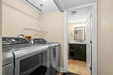 1316 West Meade Lane Arlington Heights IL 60004