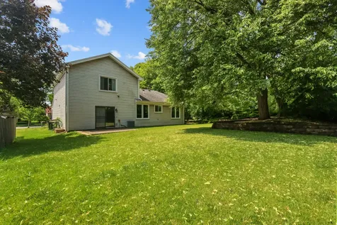 1316 West Meade Lane Arlington Heights IL 60004