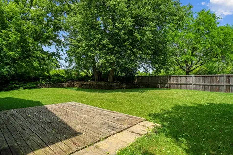1316 West Meade Lane Arlington Heights IL 60004