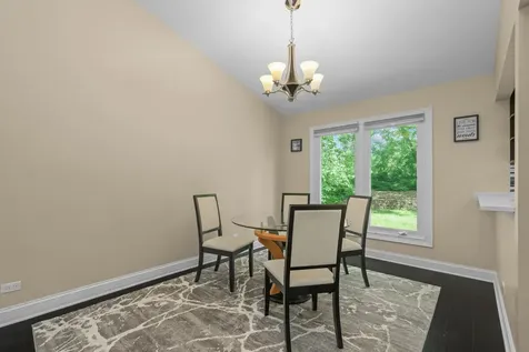 1316 West Meade Lane Arlington Heights IL 60004