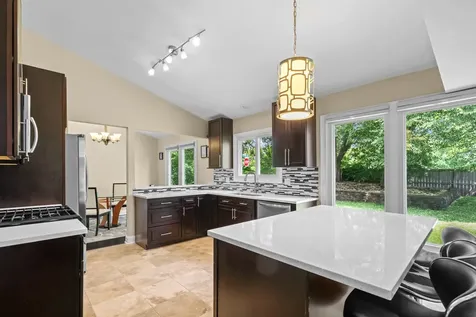 1316 West Meade Lane Arlington Heights IL 60004