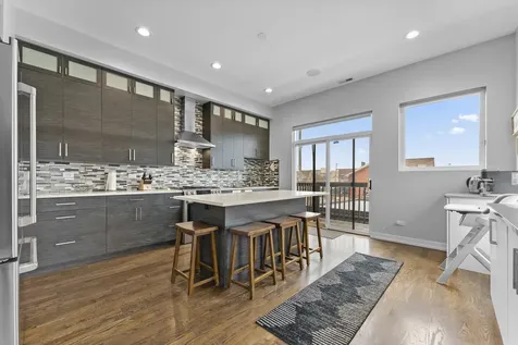 2437 West Jackson Boulevard Chicago IL 60612