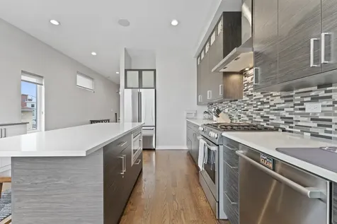 2437 West Jackson Boulevard Chicago IL 60612