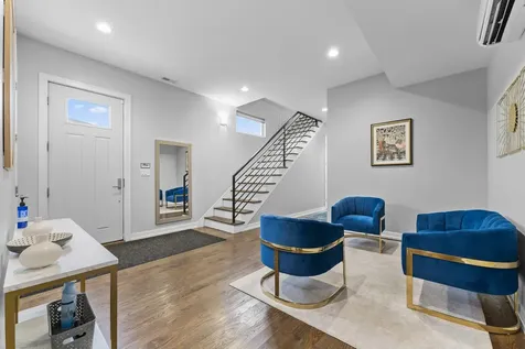 2437 West Jackson Boulevard Chicago IL 60612