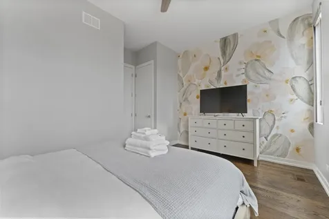 2437 West Jackson Boulevard Chicago IL 60612