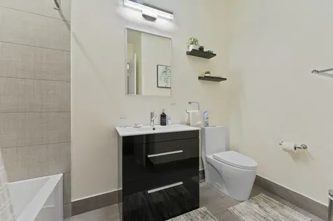 2437 West Jackson Boulevard Chicago IL 60612