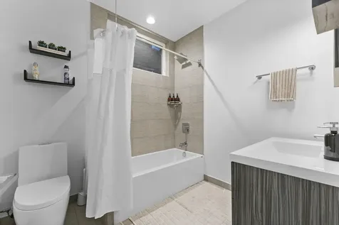 2437 West Jackson Boulevard Chicago IL 60612