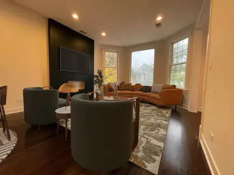 3237 North Ridgeway Avenue Chicago IL 60618