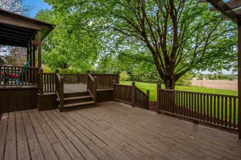 10562 Town Hall Road Belvidere IL 61008