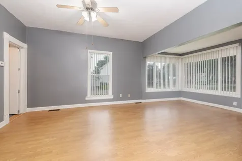 614 East Ash Street Chatsworth IL 60921