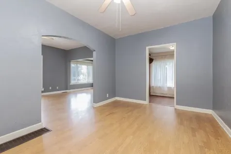 614 East Ash Street Chatsworth IL 60921