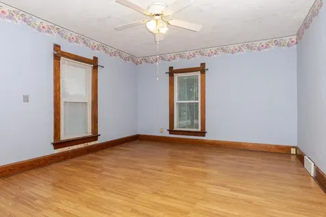 614 East Ash Street Chatsworth IL 60921