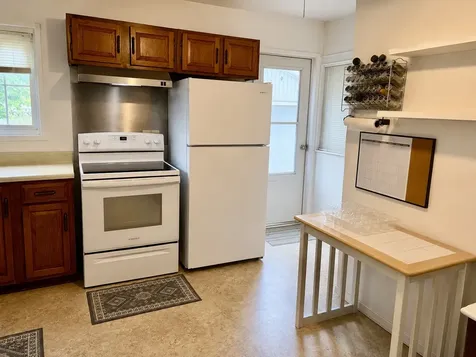 105 South Miller Street Clinton IL 61727