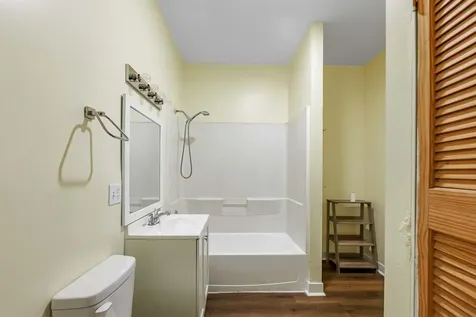 4847 West Potomac Avenue Chicago IL 60651
