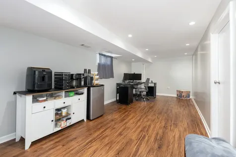 4216 Kathleen Lane Oak Lawn IL 60453