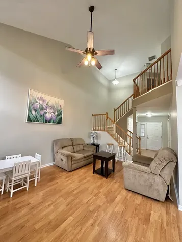 1346 Brunswick Court Elgin IL 60120