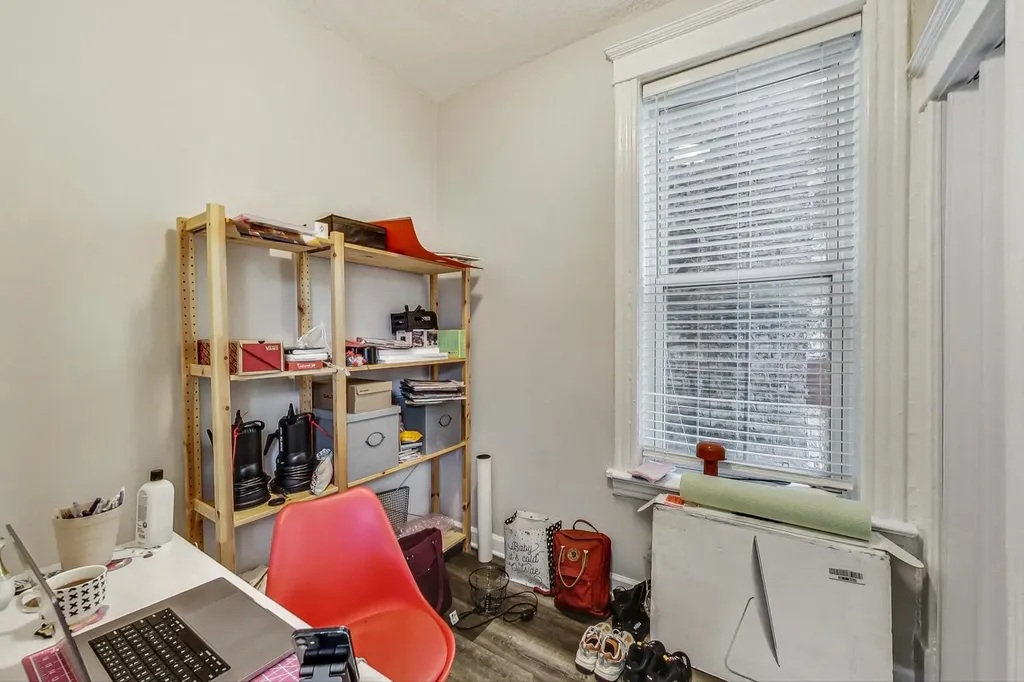 2821 West 25th Street Chicago IL 60623