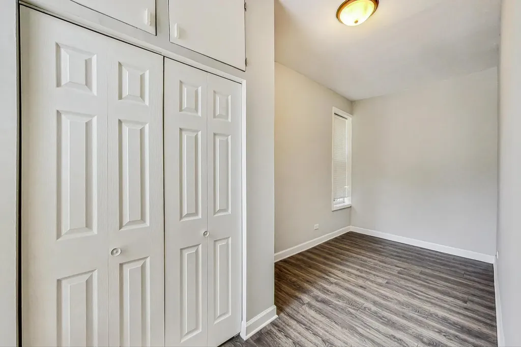 2821 West 25th Street Chicago IL 60623