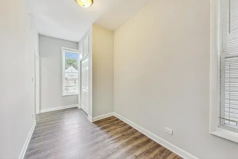 2821 West 25th Street Chicago IL 60623