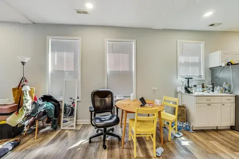 2821 West 25th Street Chicago IL 60623