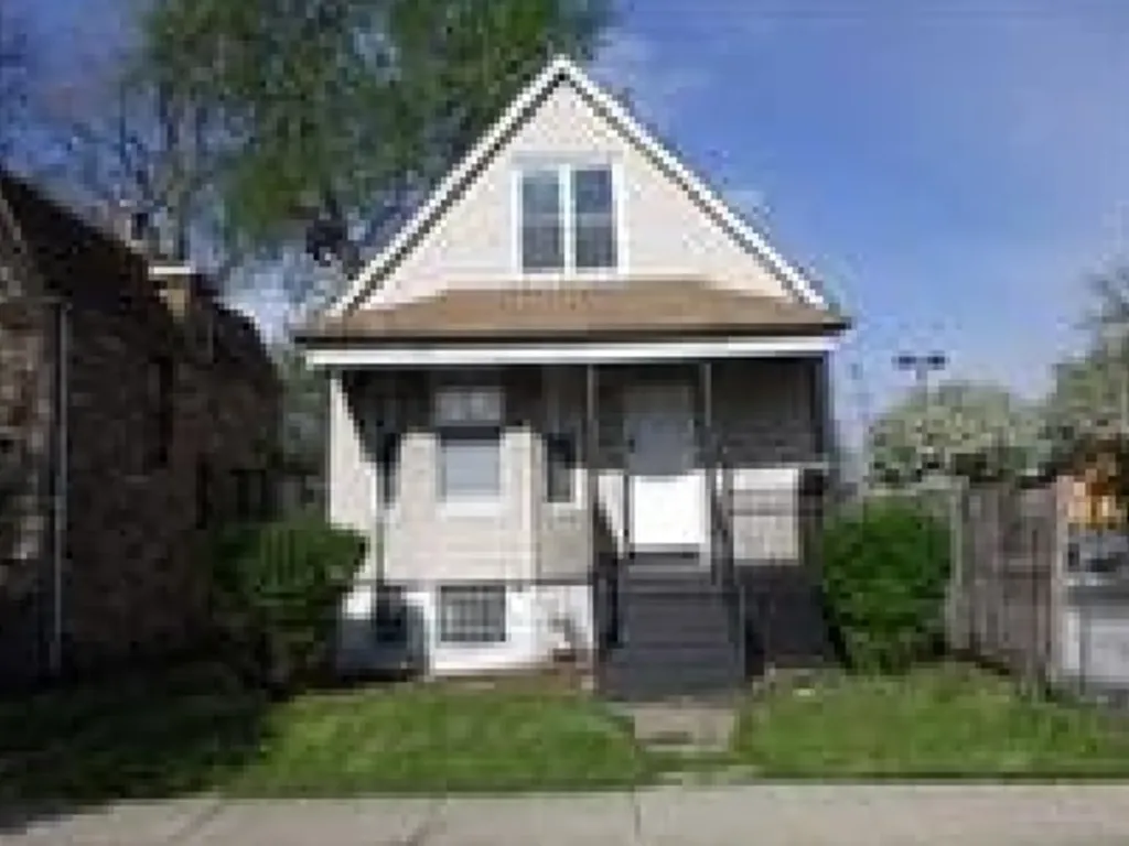 7516 South Lafayette Avenue Chicago IL 60620