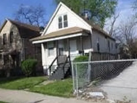 7516 South Lafayette Avenue Chicago IL 60620