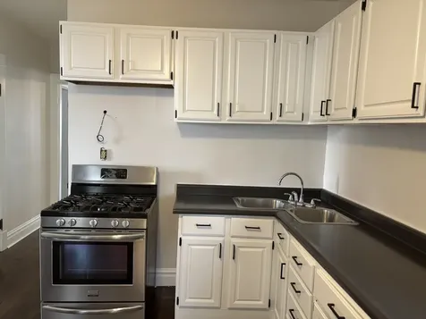 2737 West Belmont Avenue Chicago IL 60618