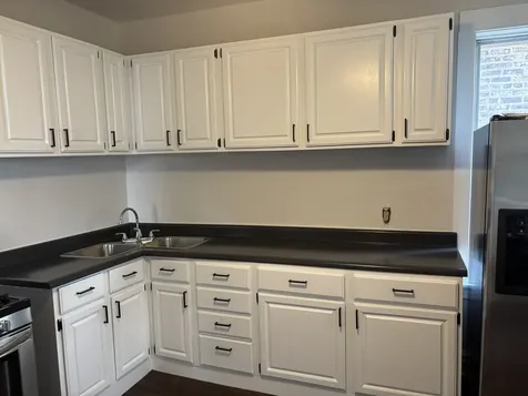 2737 West Belmont Avenue Chicago IL 60618