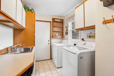 382 Satinwood Terrace Buffalo Grove IL 60089