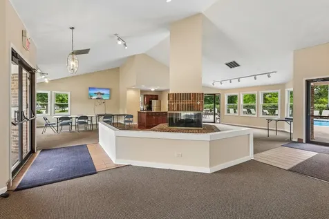 382 Satinwood Terrace Buffalo Grove IL 60089