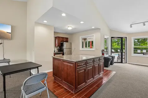 382 Satinwood Terrace Buffalo Grove IL 60089