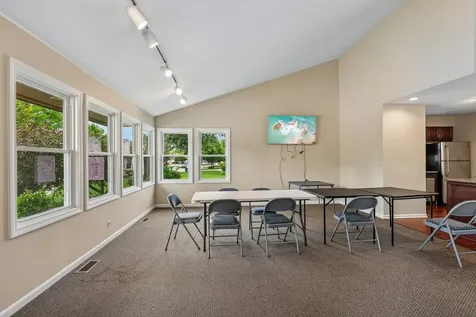 382 Satinwood Terrace Buffalo Grove IL 60089