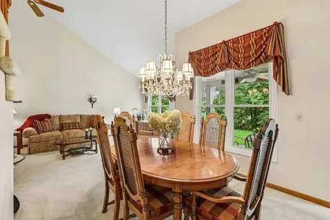 382 Satinwood Terrace Buffalo Grove IL 60089