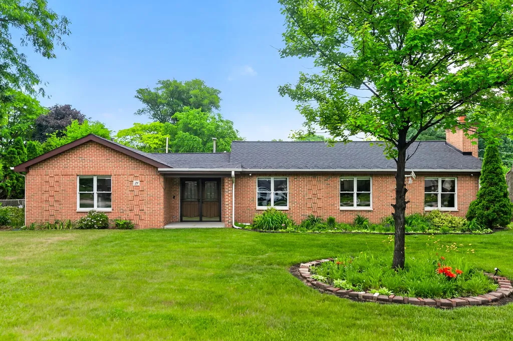 21 South Elmhurst Road Prospect Heights IL 60070