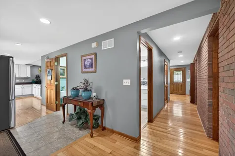 21 South Elmhurst Road Prospect Heights IL 60070