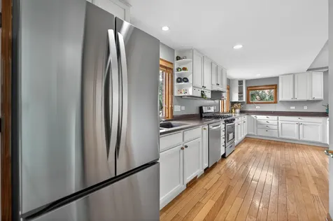 21 South Elmhurst Road Prospect Heights IL 60070