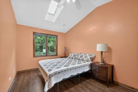 21 South Elmhurst Road Prospect Heights IL 60070