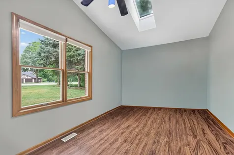 21 South Elmhurst Road Prospect Heights IL 60070
