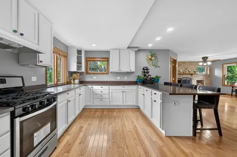 21 South Elmhurst Road Prospect Heights IL 60070