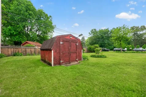 21 South Elmhurst Road Prospect Heights IL 60070
