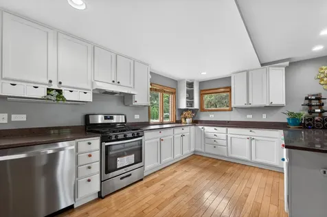 21 South Elmhurst Road Prospect Heights IL 60070