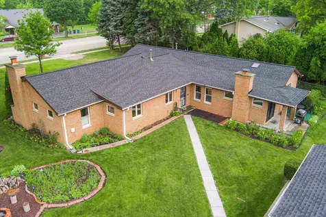 21 South Elmhurst Road Prospect Heights IL 60070